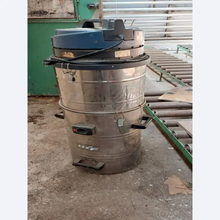 Maschinen zur Möbelproduktion-1