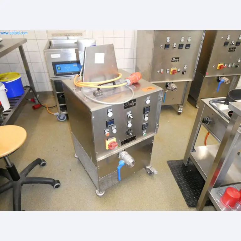 Equipamento e mobiliário para uma confeitaria-1