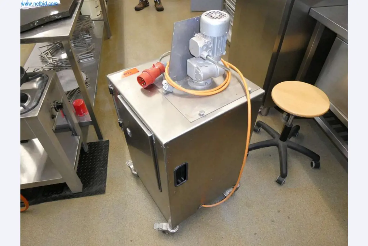 Equipamento e mobiliário para uma confeitaria-5