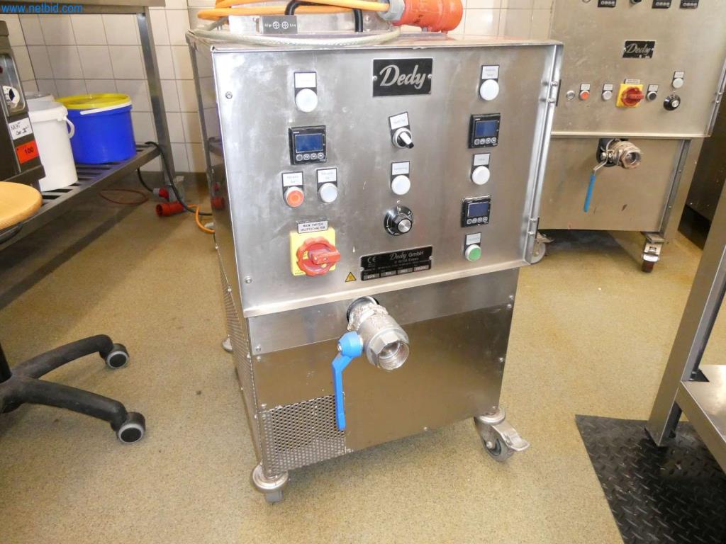 Geräte und Einrichtung einer Confiserie -7