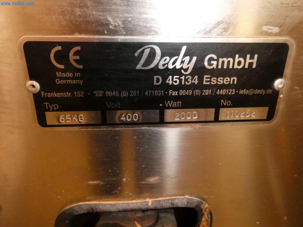 Geräte und Einrichtung einer Confiserie -6