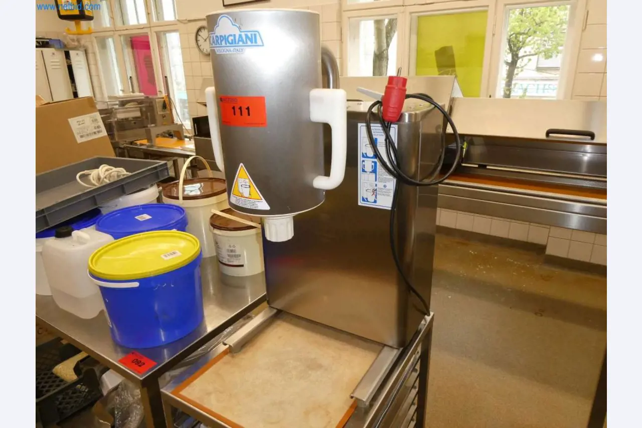 Uitrusting en meubilair voor een banketbakkerij-1