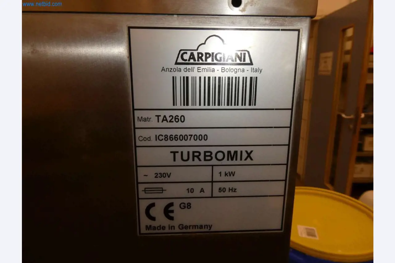 Uitrusting en meubilair voor een banketbakkerij-5