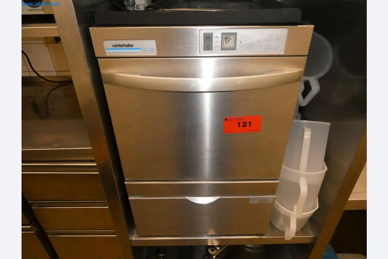 Geräte und Einrichtung einer Confiserie -1