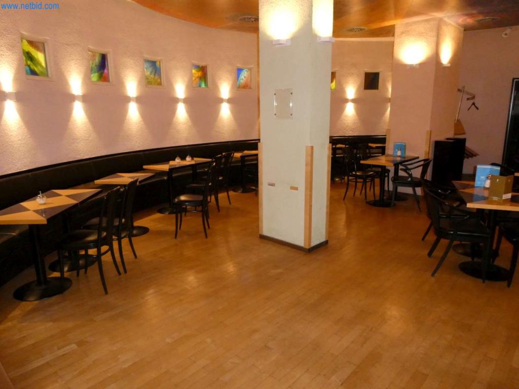 Geräte und Einrichtung einer Confiserie -2