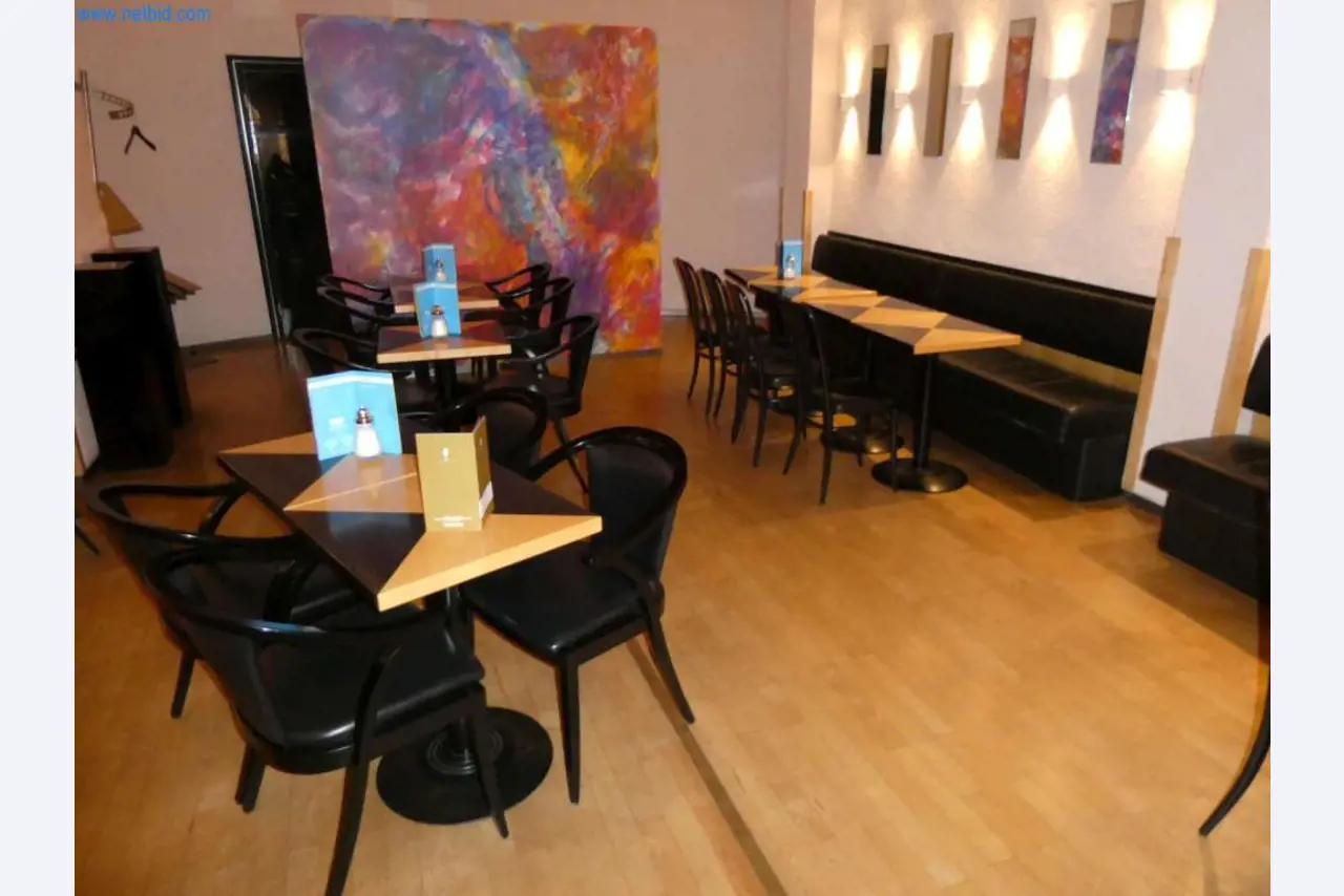 Uitrusting en meubilair voor een banketbakkerij-3