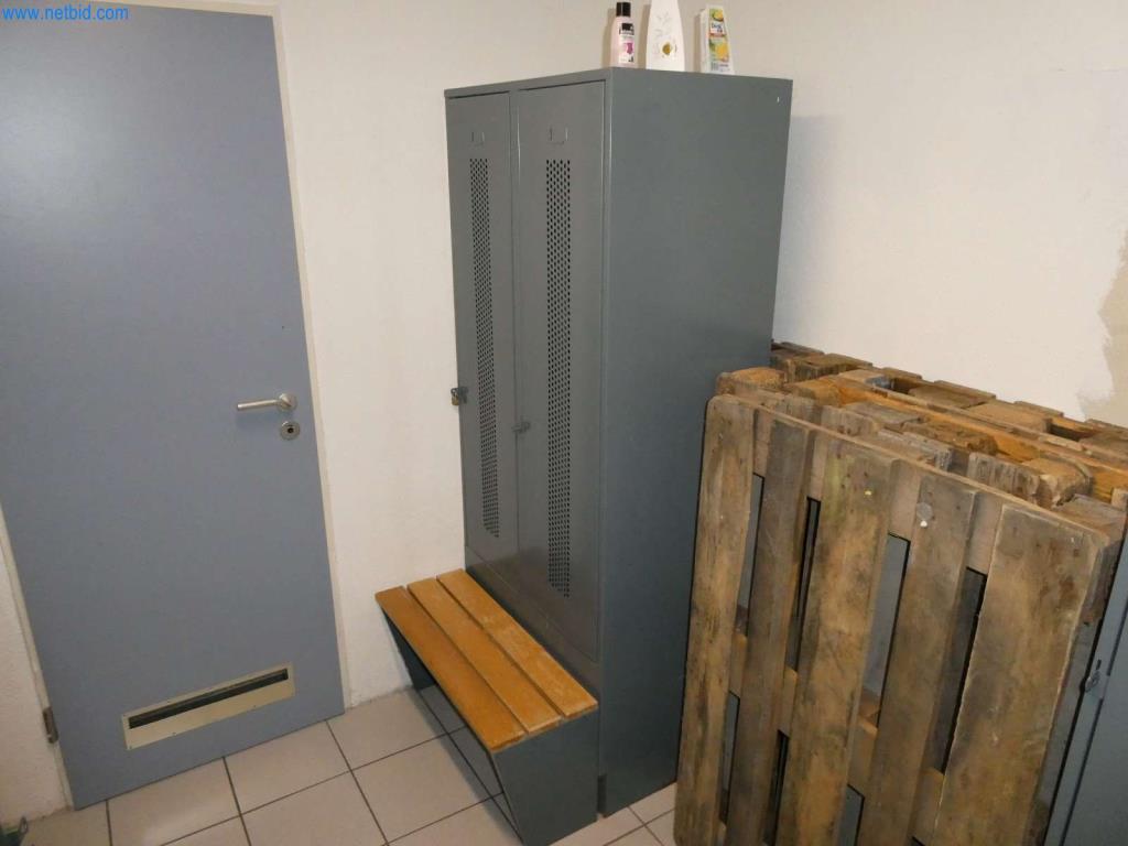 Equipamiento y mobiliario para una confitería-4