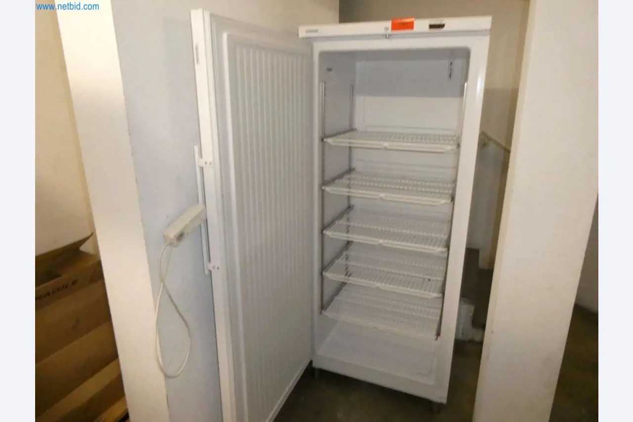 Sprzęt i wyposażenie dla cukierni-1