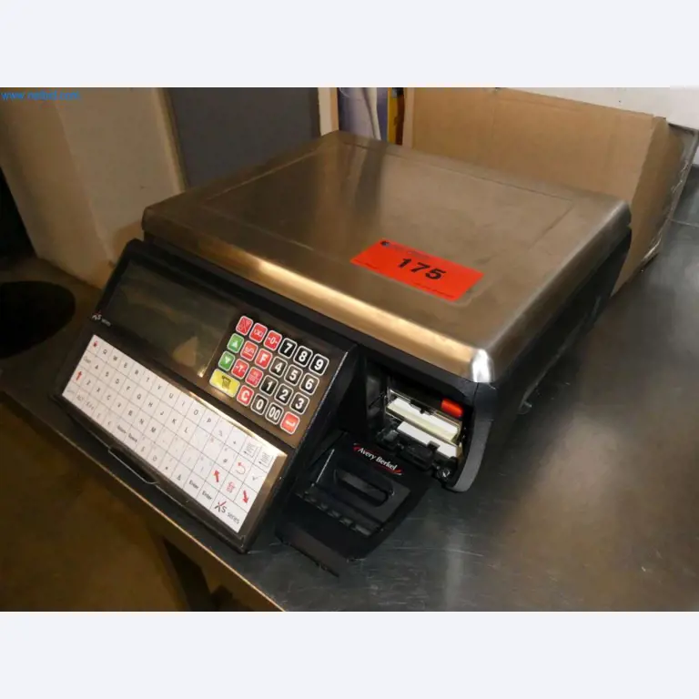 Equipamiento y mobiliario para una confitería-2