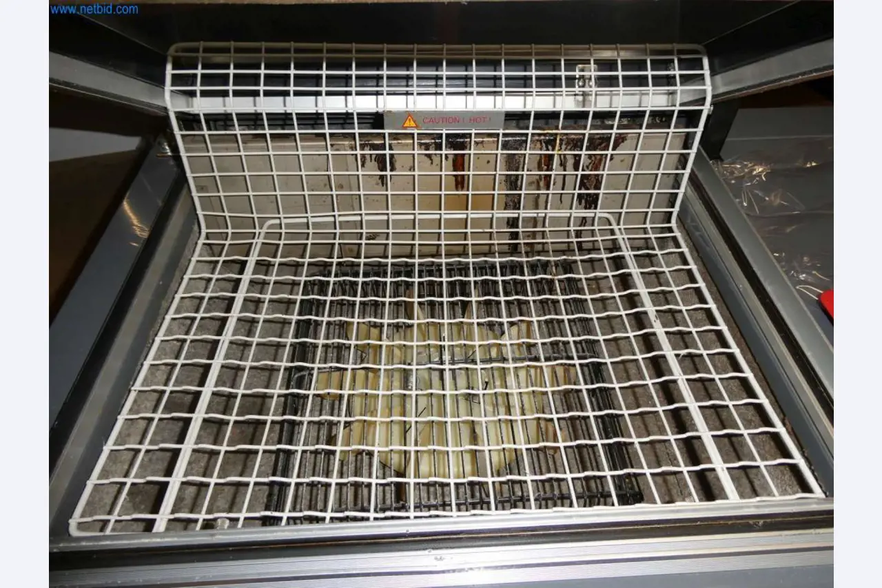 Equipamiento y mobiliario para una confitería-6