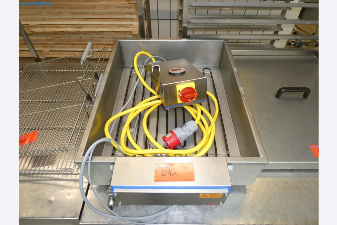 Geräte und Einrichtung einer Confiserie -2