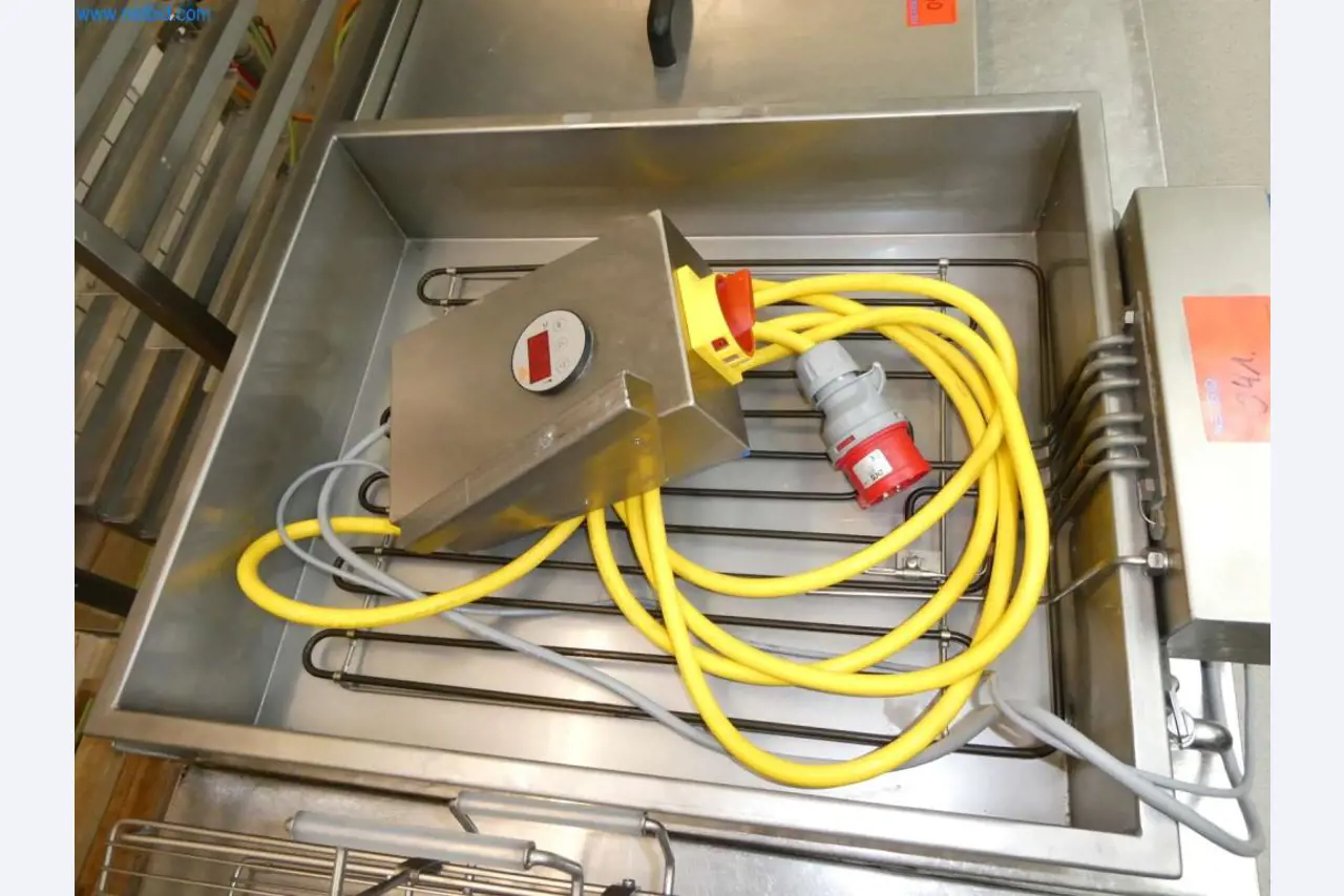 Geräte und Einrichtung einer Confiserie -5