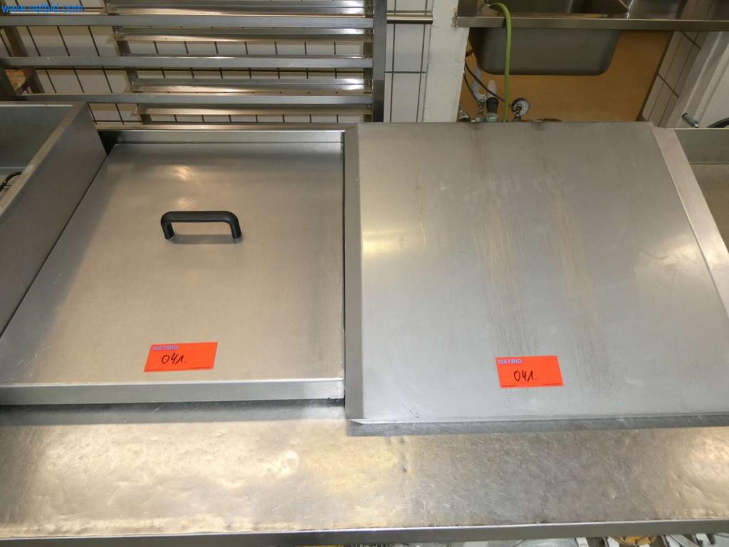 Geräte und Einrichtung einer Confiserie -7