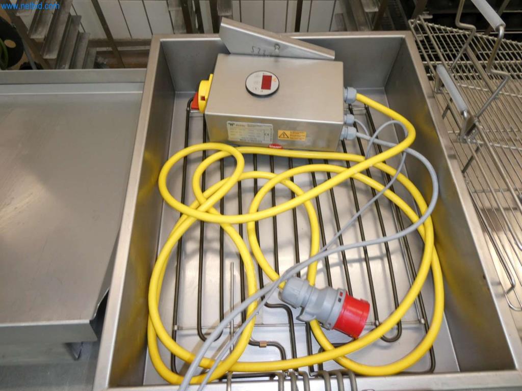 Equipamiento y mobiliario para una confitería-3