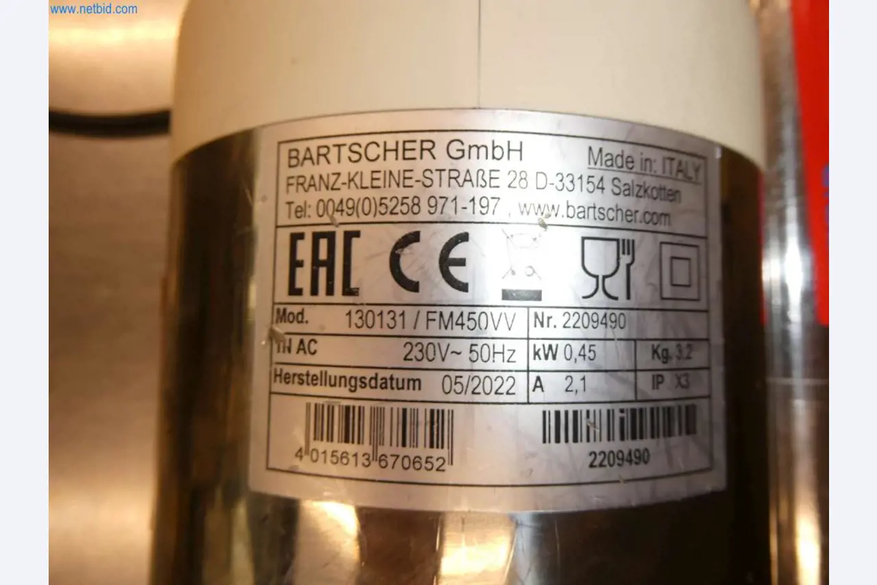 Geräte und Einrichtung einer Confiserie -2