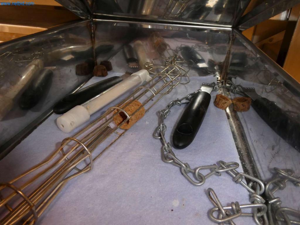 Equipamiento y mobiliario para una confitería-12