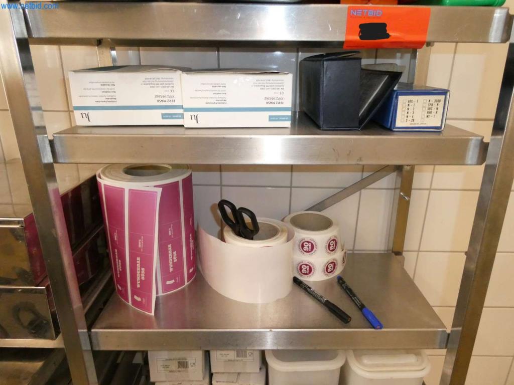 Equipamiento y mobiliario para una confitería-7