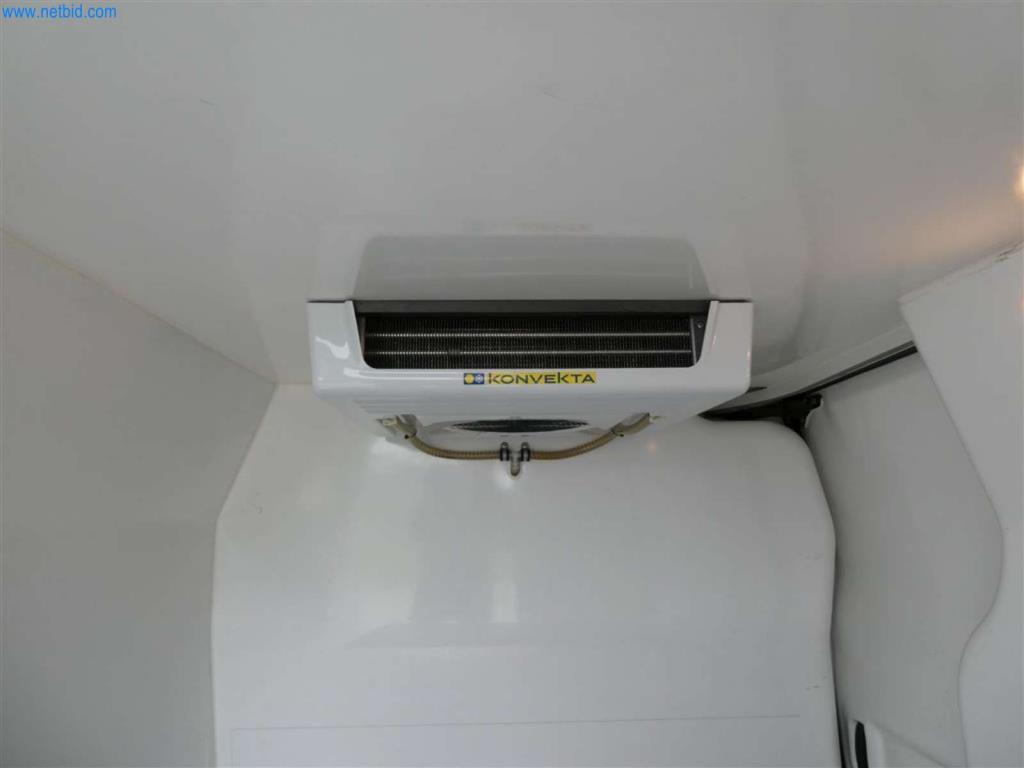 Geräte und Einrichtung einer Confiserie -18