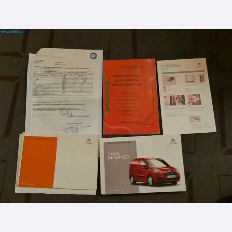 Equipamento e mobiliário para uma confeitaria-20