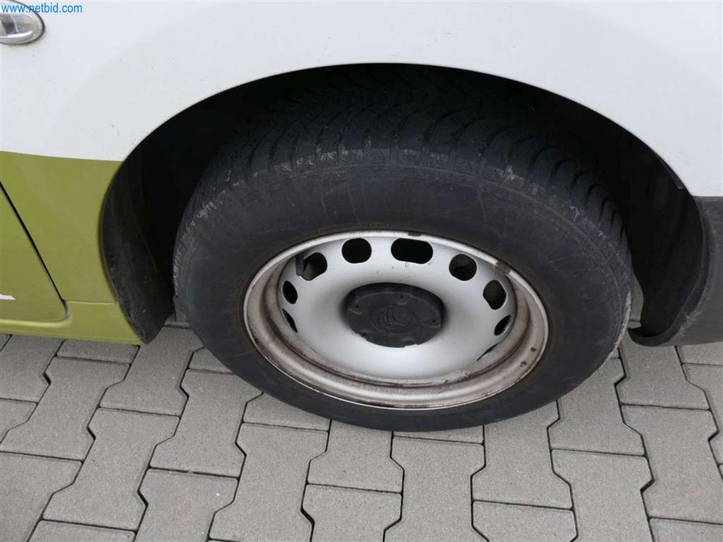 Geräte und Einrichtung einer Confiserie -2