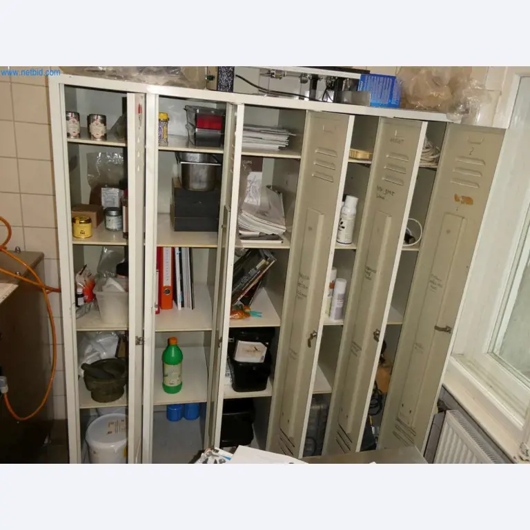 Oprema in pohištvo za slaščičarno-2