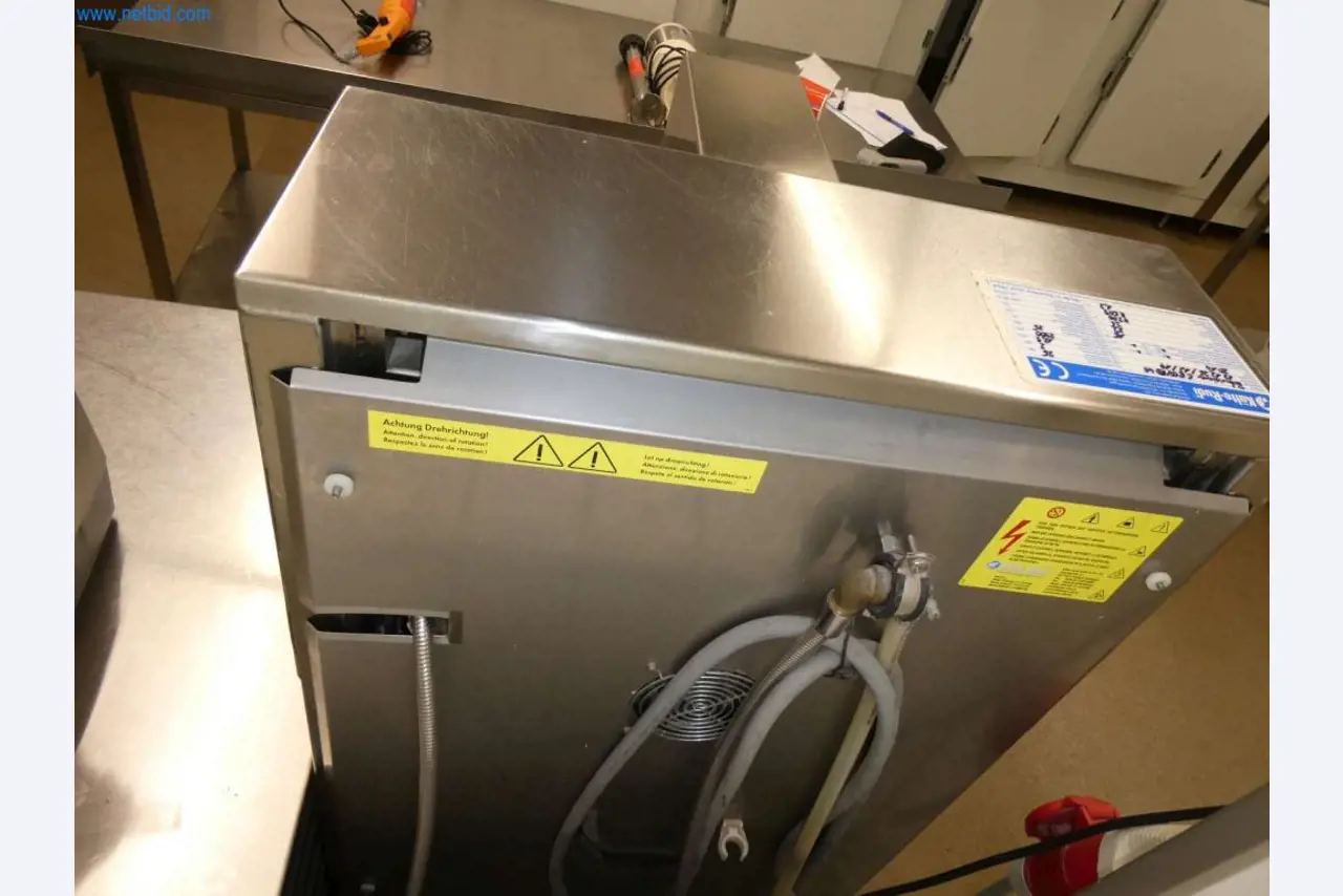 Equipamiento y mobiliario para una confitería-10