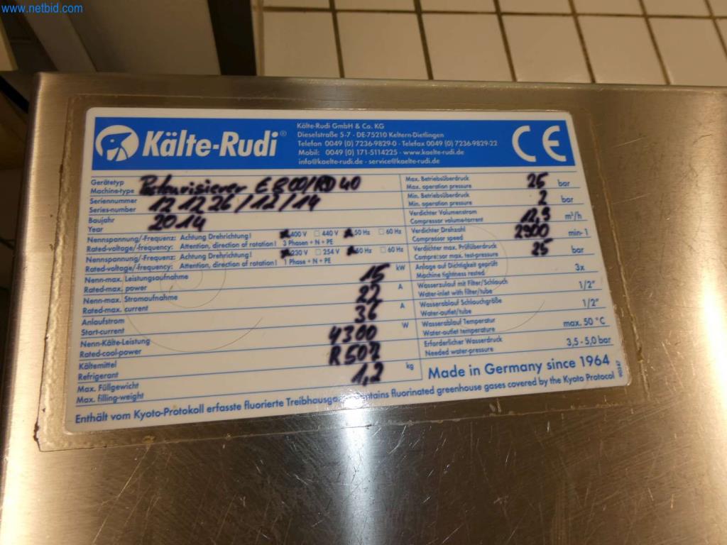 Geräte und Einrichtung einer Confiserie -8