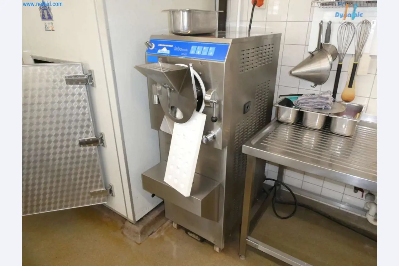 Uitrusting en meubilair voor een banketbakkerij-1