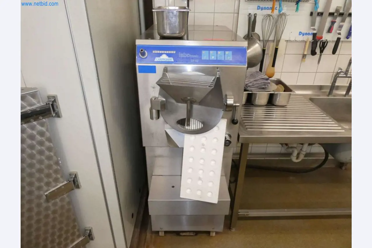 Uitrusting en meubilair voor een banketbakkerij-3