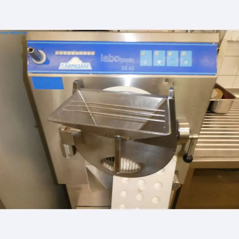 Uitrusting en meubilair voor een banketbakkerij-4