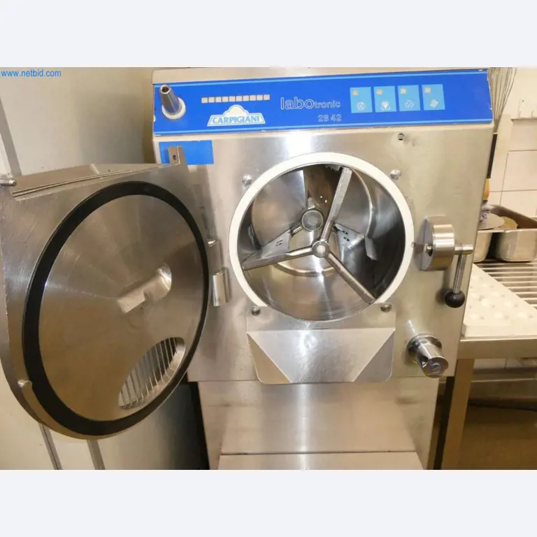 Uitrusting en meubilair voor een banketbakkerij-5