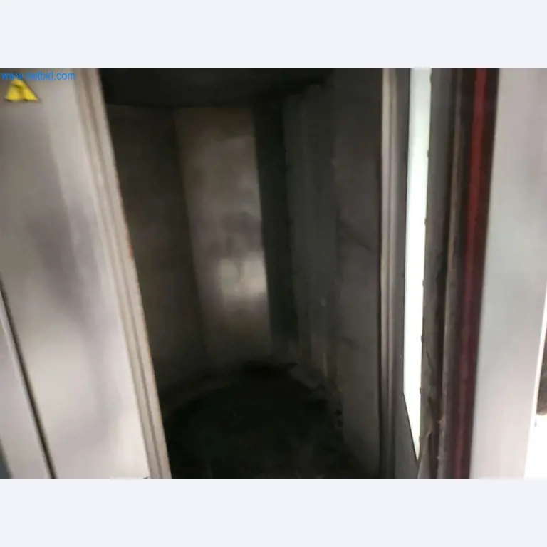 Máquinas bem conservadas de um fabricante de produtos de pastelaria-4