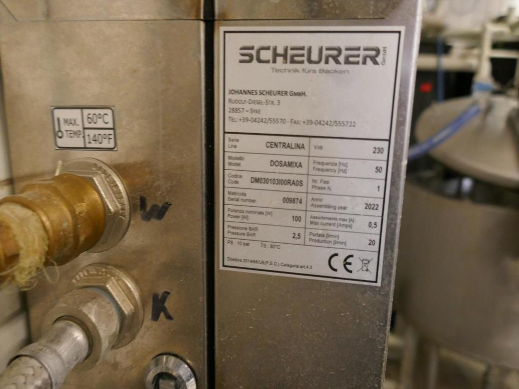 Well-maintained machines of a bakery manufacturer-3