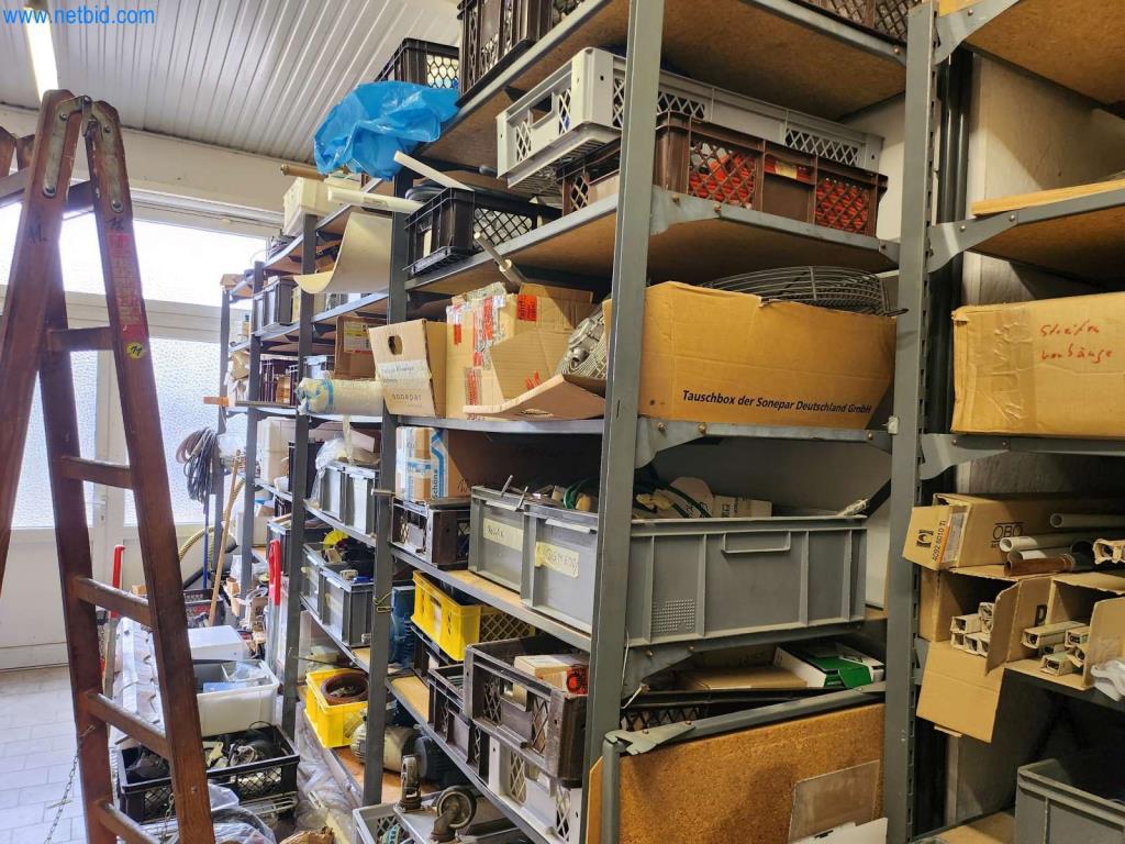 Máquinas bem conservadas de um fabricante de produtos de pastelaria-3