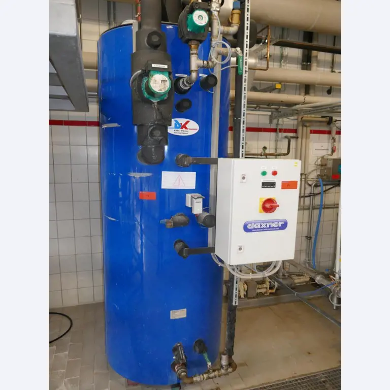 Máquinas bem conservadas de um fabricante de produtos de pastelaria-10