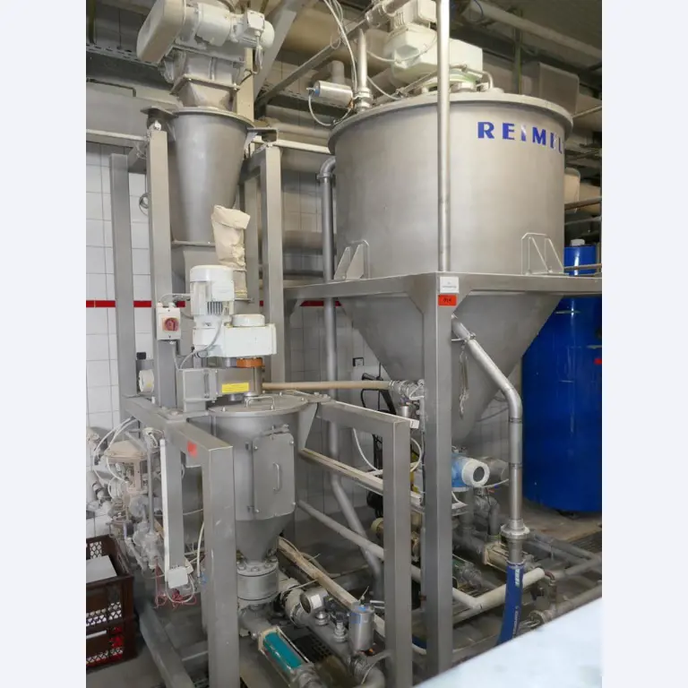 Máquinas bem conservadas de um fabricante de produtos de pastelaria-6