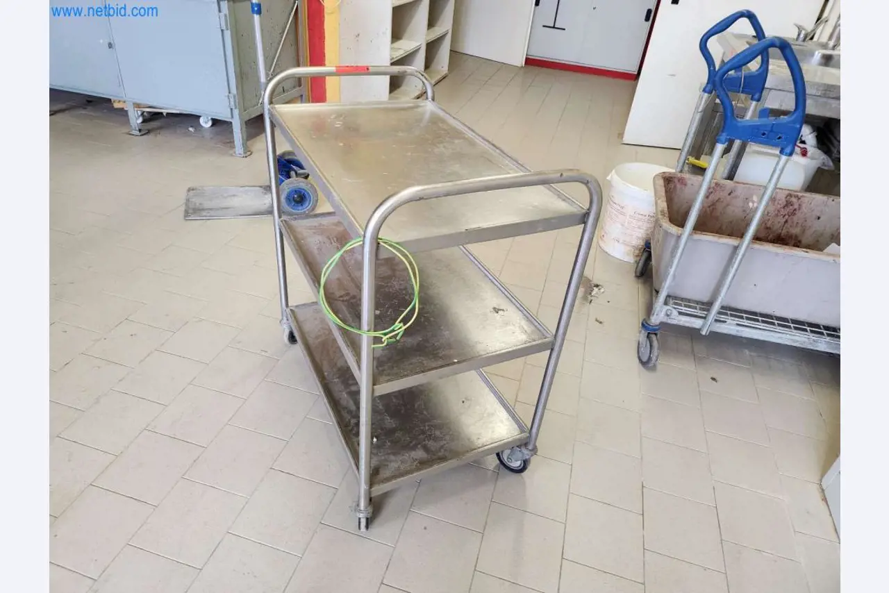 Máquinas bem conservadas de um fabricante de produtos de pastelaria-1