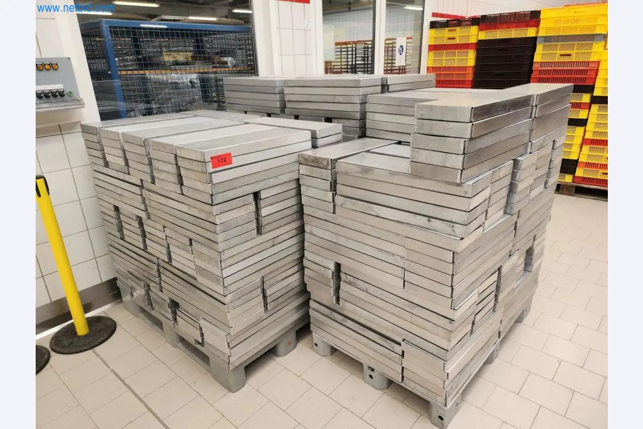 Máquinas bem conservadas de um fabricante de produtos de pastelaria-1