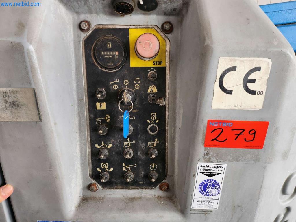 Máquinas bem conservadas de um fabricante de produtos de pastelaria-4