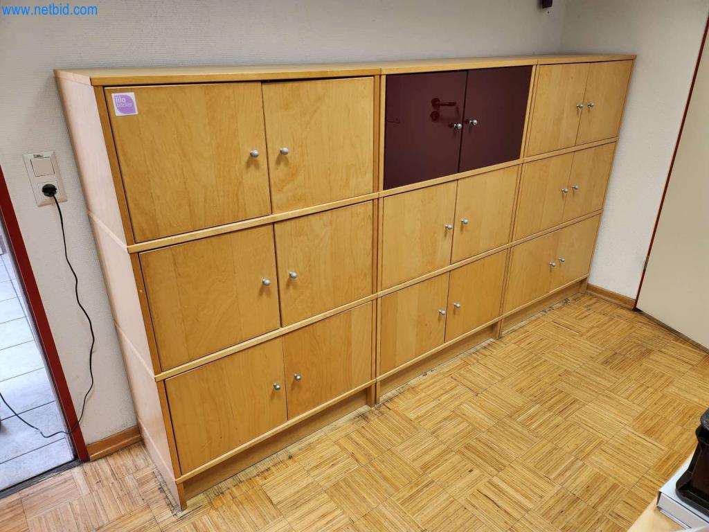 Máquinas bem conservadas de um fabricante de produtos de pastelaria-2