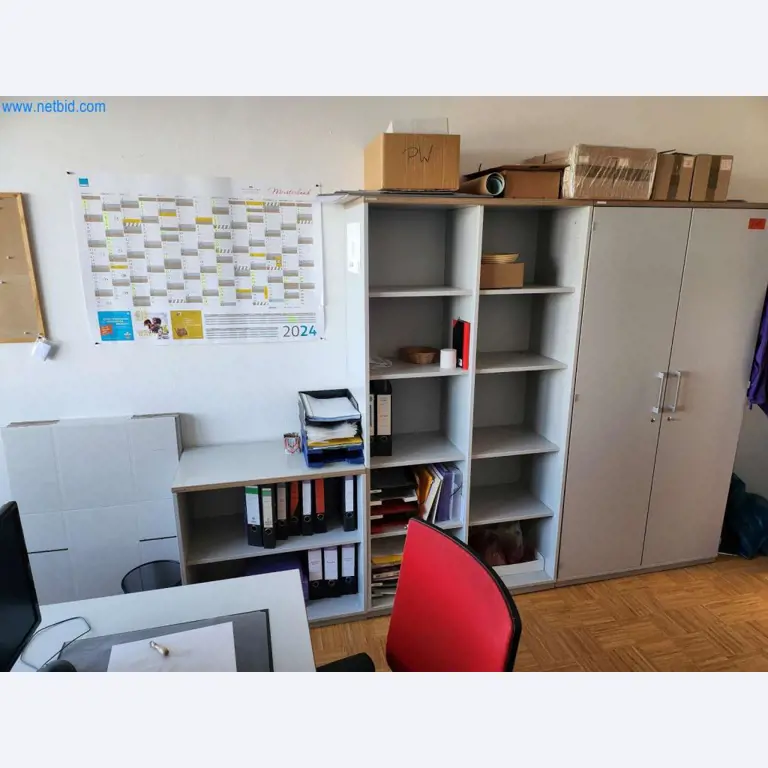 Máquinas bem conservadas de um fabricante de produtos de pastelaria-2