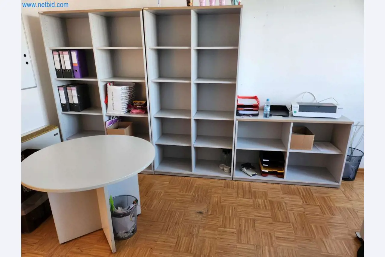 Máquinas bem conservadas de um fabricante de produtos de pastelaria-3