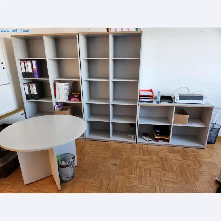 Máquinas bem conservadas de um fabricante de produtos de pastelaria-3