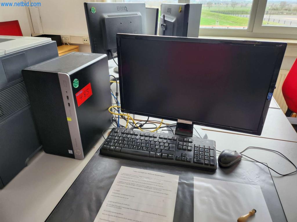 Máquinas bem conservadas de um fabricante de produtos de pastelaria-1