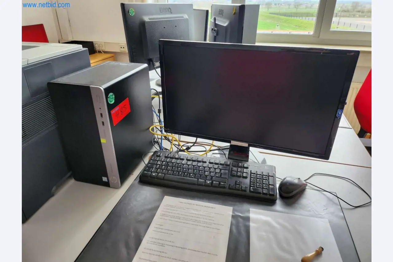 Máquinas bem conservadas de um fabricante de produtos de pastelaria-1