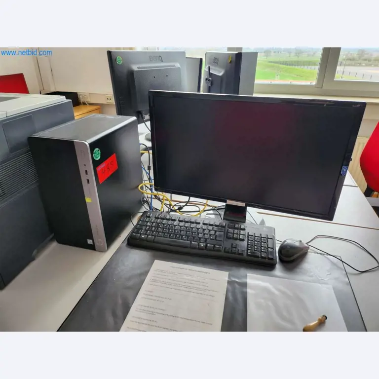 Máquinas bem conservadas de um fabricante de produtos de pastelaria-1