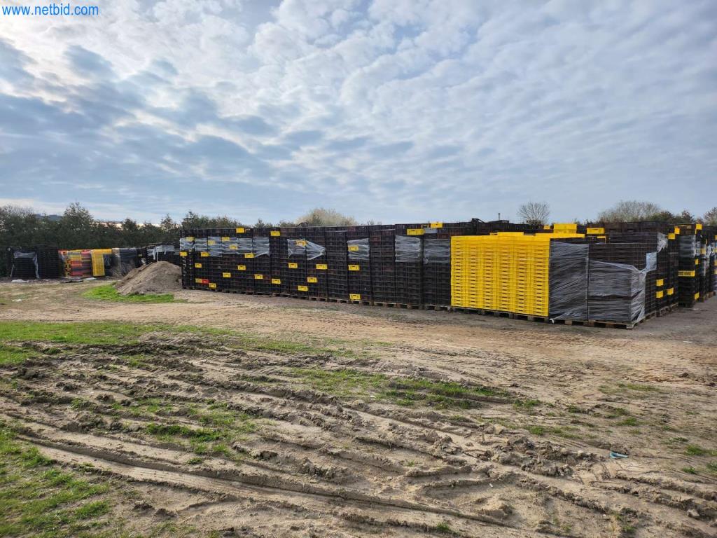 Máquinas bem conservadas de um fabricante de produtos de pastelaria-5