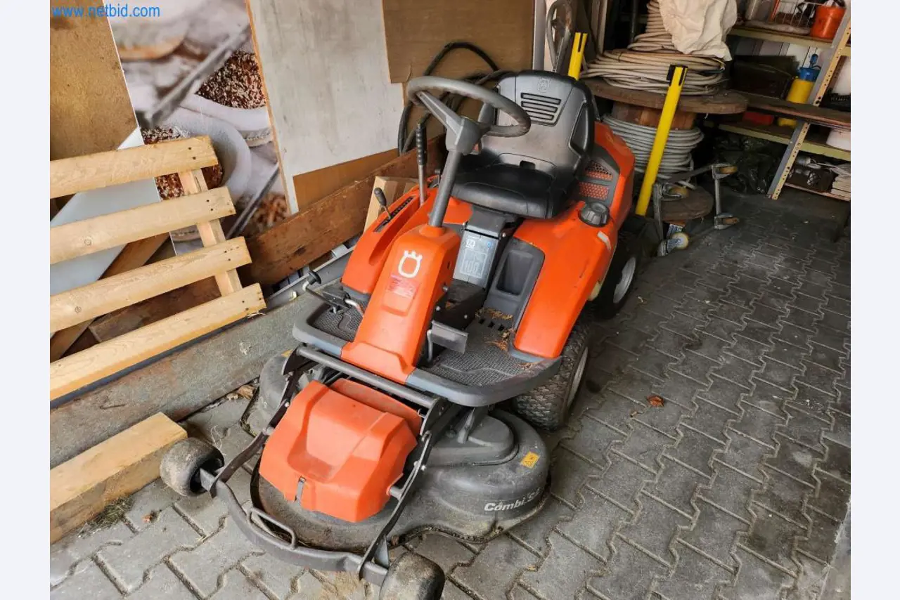 Máquinas bem conservadas de um fabricante de produtos de pastelaria-1