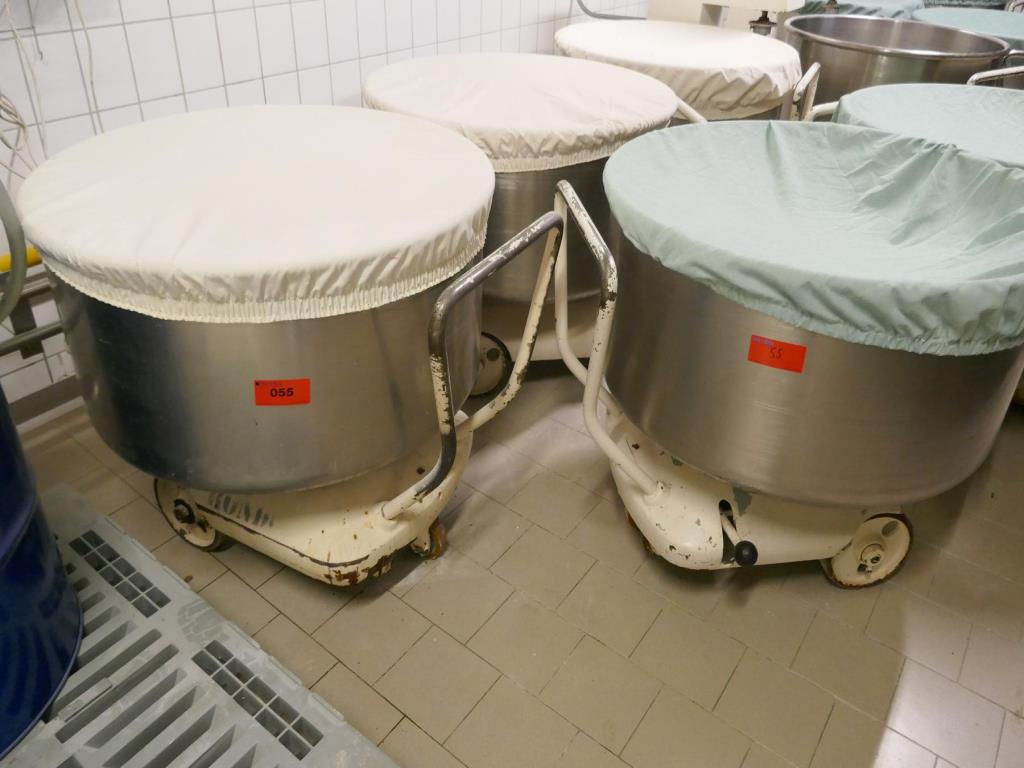 Gepflegte Maschinen eines Backwarenherstellers-1