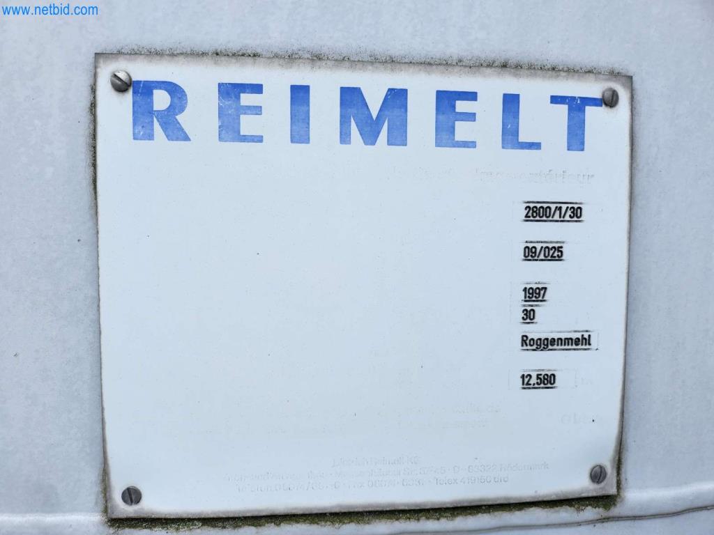 Máquinas bem conservadas de um fabricante de produtos de pastelaria-4